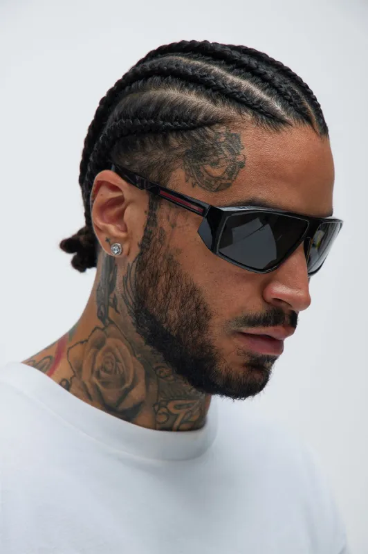 Get Up Sunglasses - Black/Smoke sold by Fashion Nova