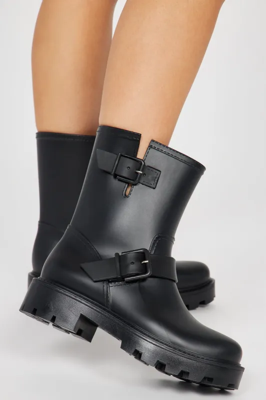 Keep Trying Booties - Black sold by Fashion Nova