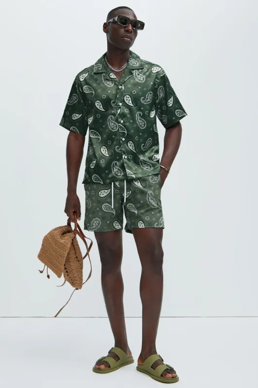 Claret Paisley Shirt - Green/combo sold by Fashion Nova