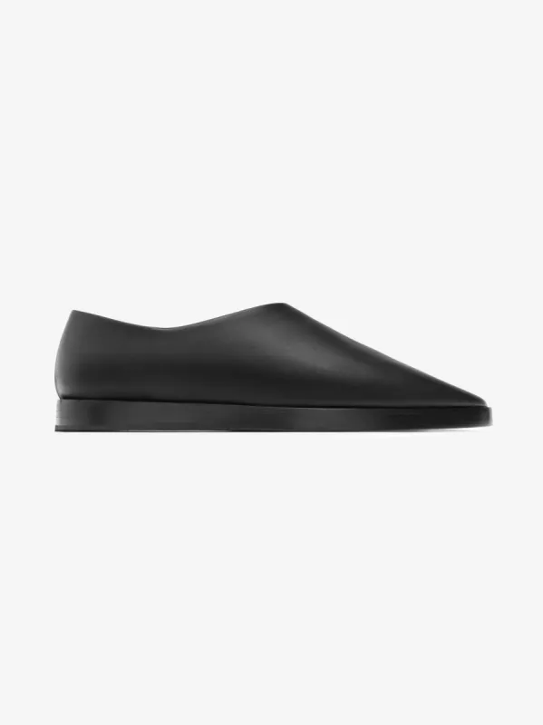 Mule L sold by Fear of God