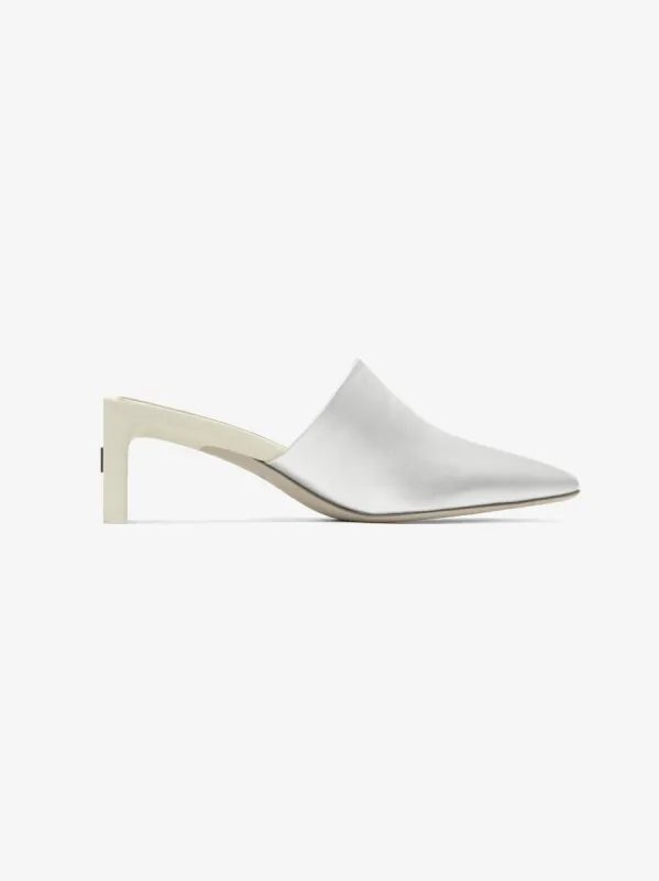 Mule Lo sold by Fear of God