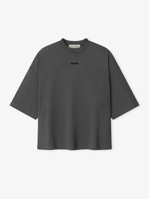 Merch Tee Boxy Fit made by Essentials