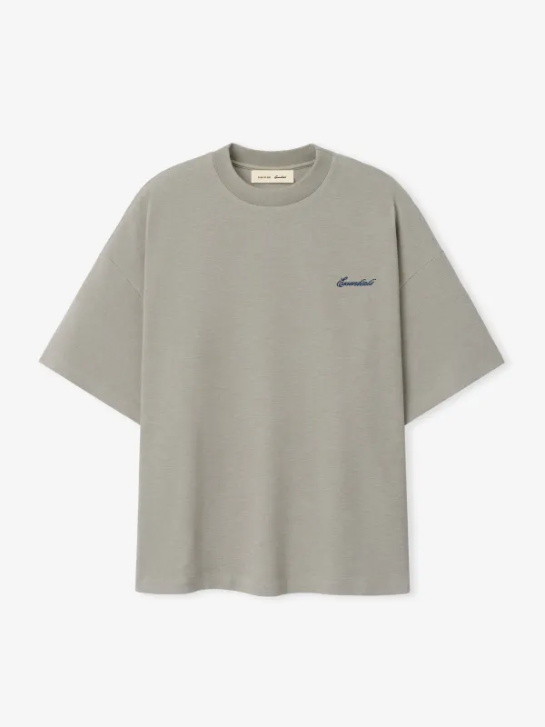 Signature 90s Relaxed Tee made by Essentials