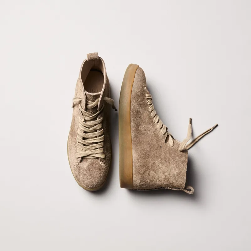 Handmade Sneaker High - Latex made by FEIT