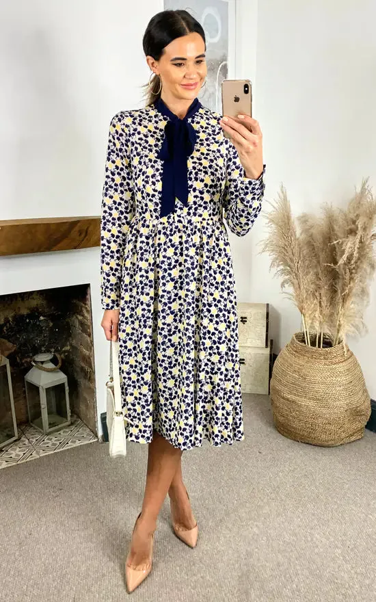 Stella Printed Button Down Dress With Neck Tie (Yellow & Black) sold by Fever London product image thumbnail 5