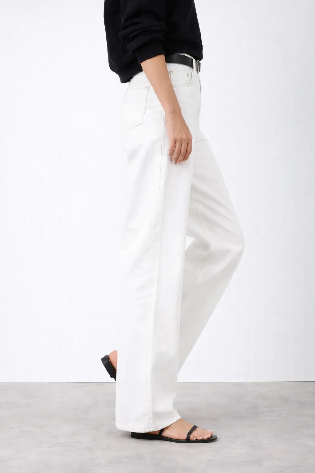 CRUZ-MAGNOLIA WHITE sold by Fidelity product image thumbnail 4