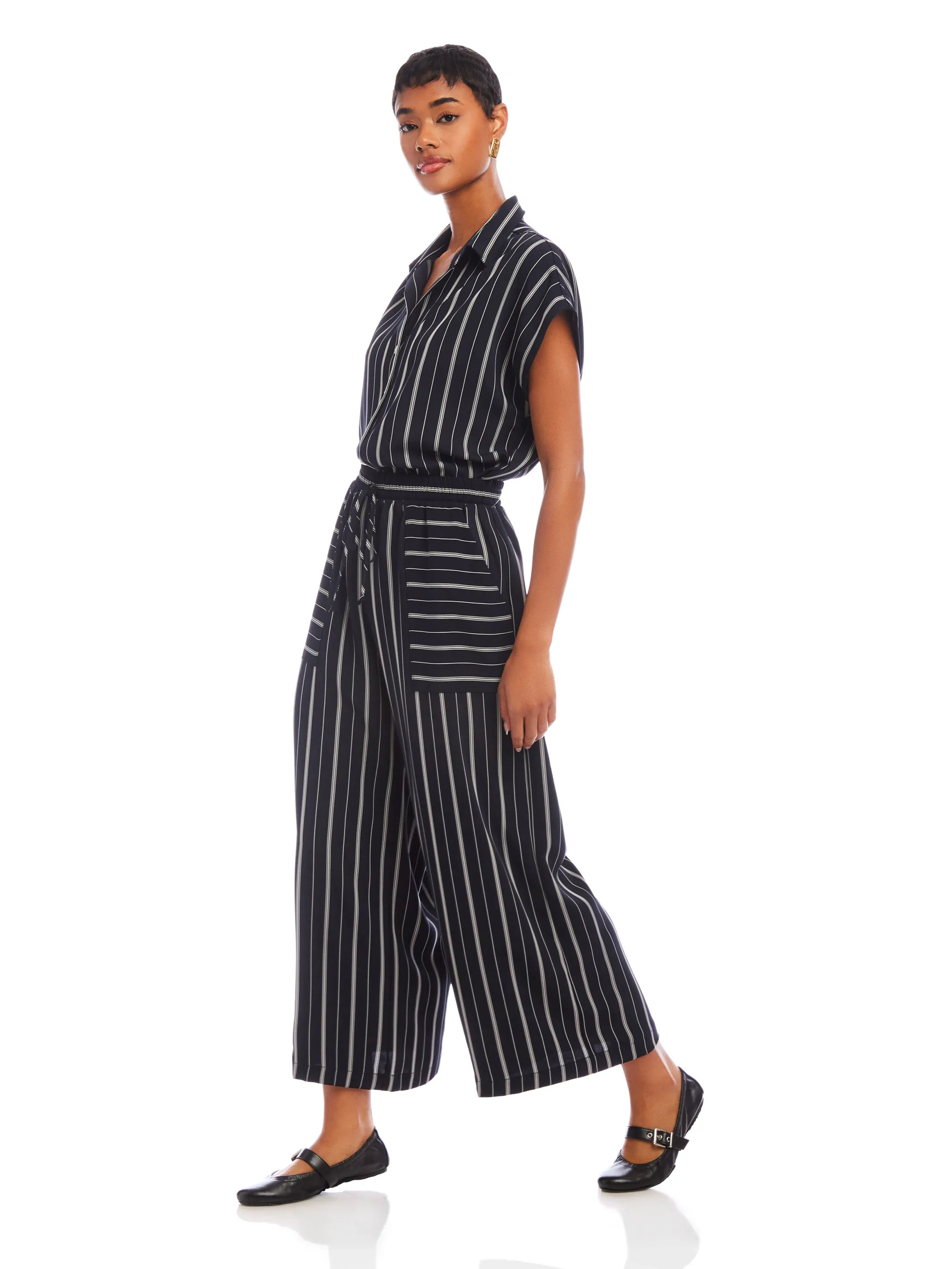 Amanda Cropped Pants sold by Fifteen Twenty product image thumbnail 3