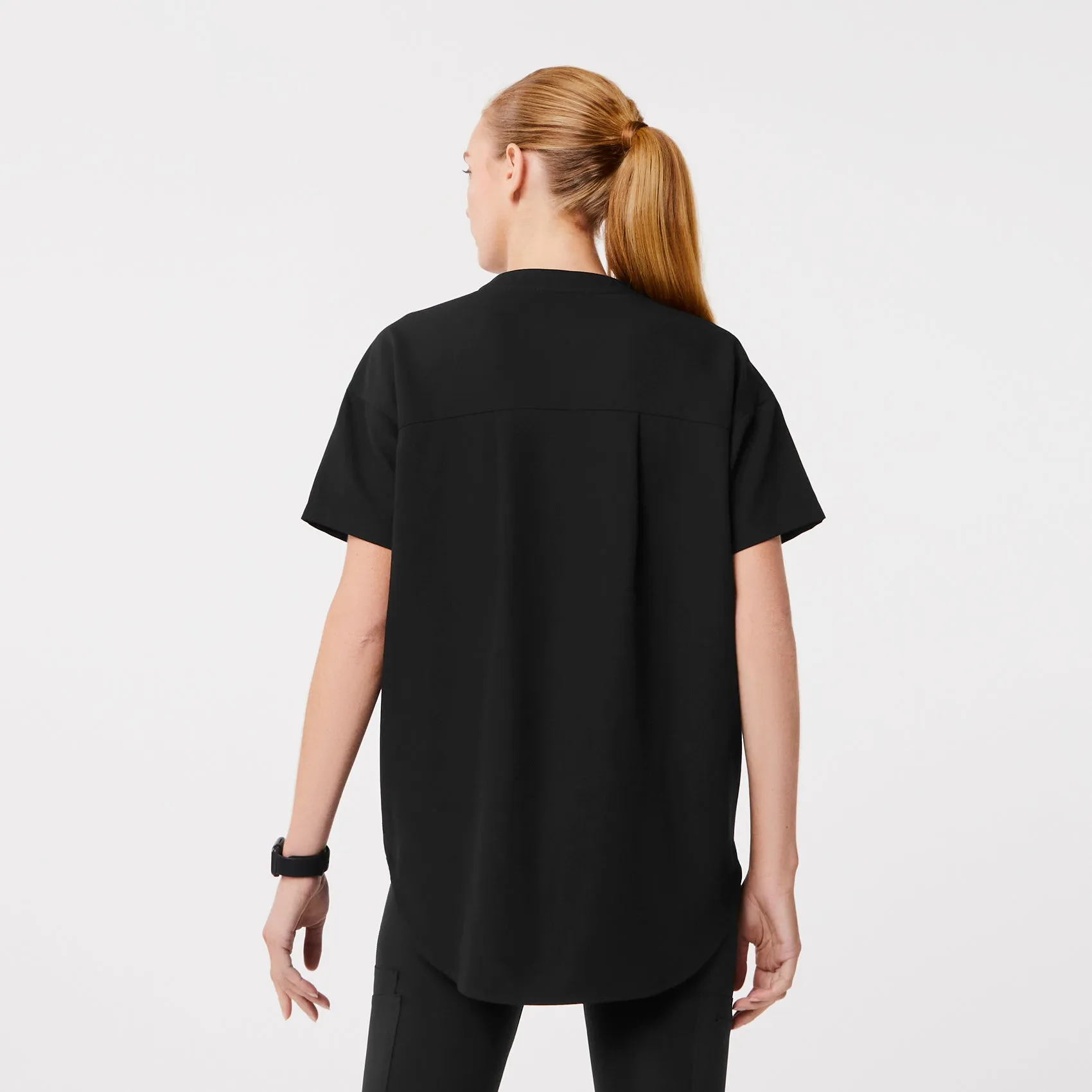 Halle V-Neck Tunic Scrub Top sold by Figs product image thumbnail 2