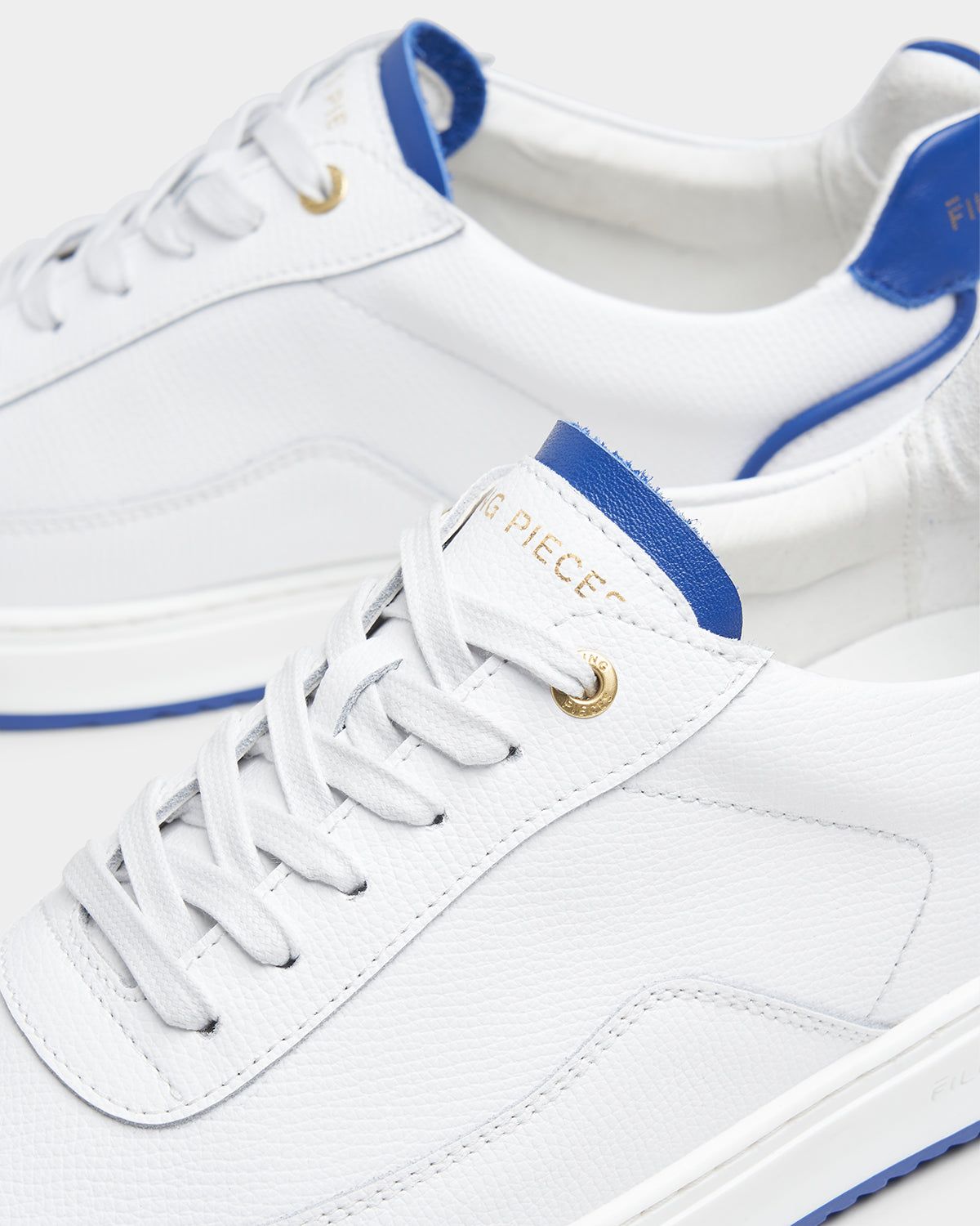 Mondo Dela Blue sold by Filling Pieces product image thumbnail 5