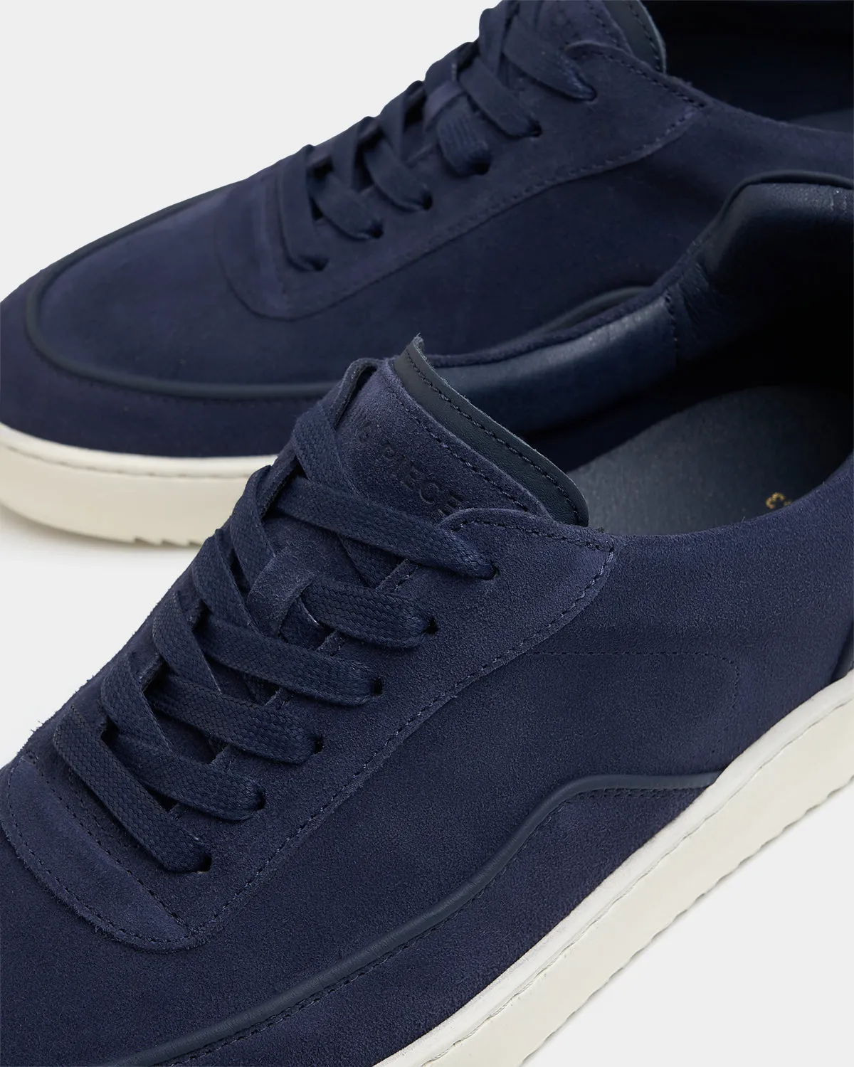 Mondo Suede Lux Navy sold by Filling Pieces product image thumbnail 4