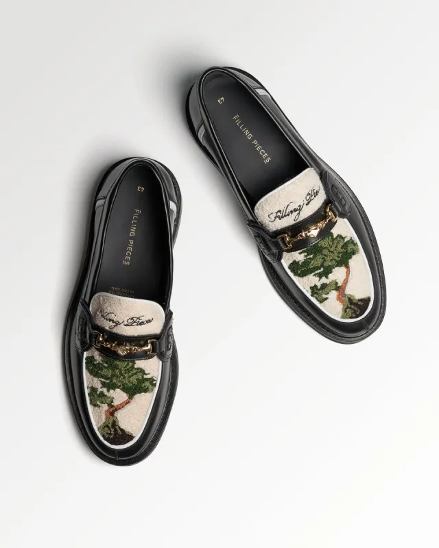 Loafer Bonsai Black sold by Filling Pieces
