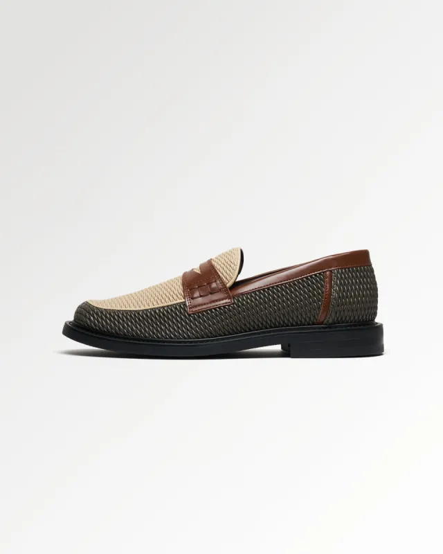Loafer Reed Beige / Green sold by Filling Pieces