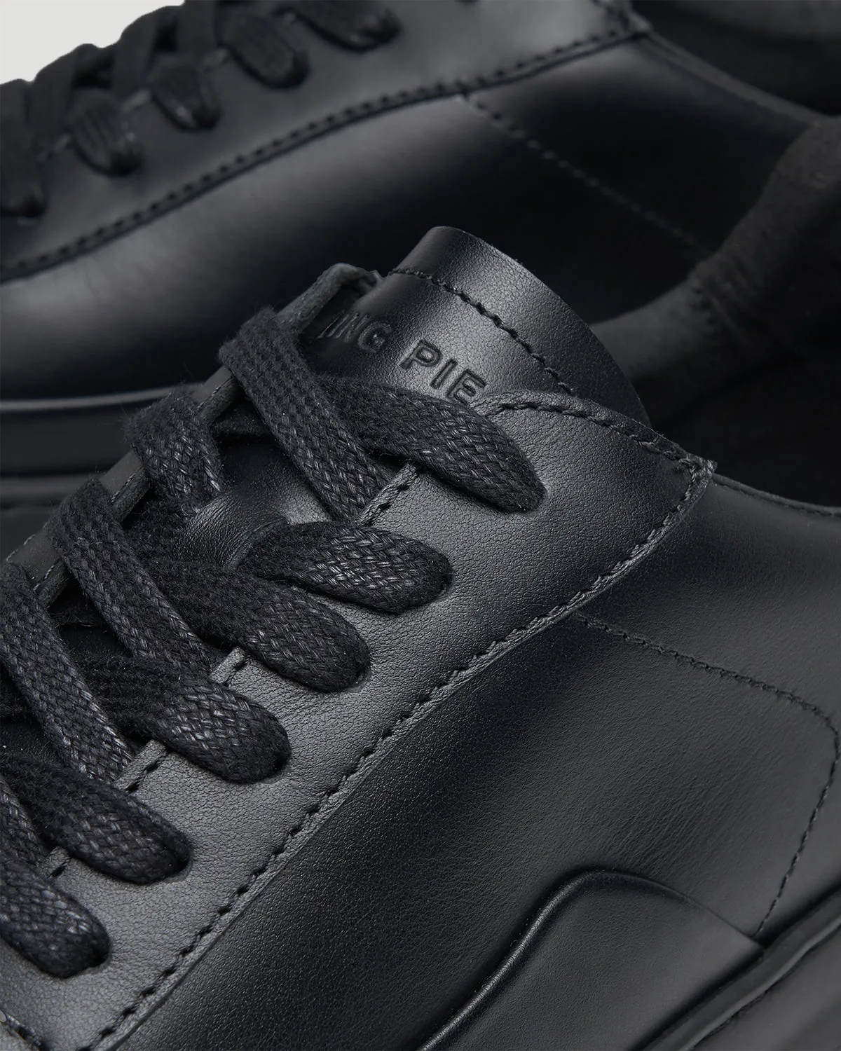 Mondo Seamless Black sold by Filling Pieces product image thumbnail 3