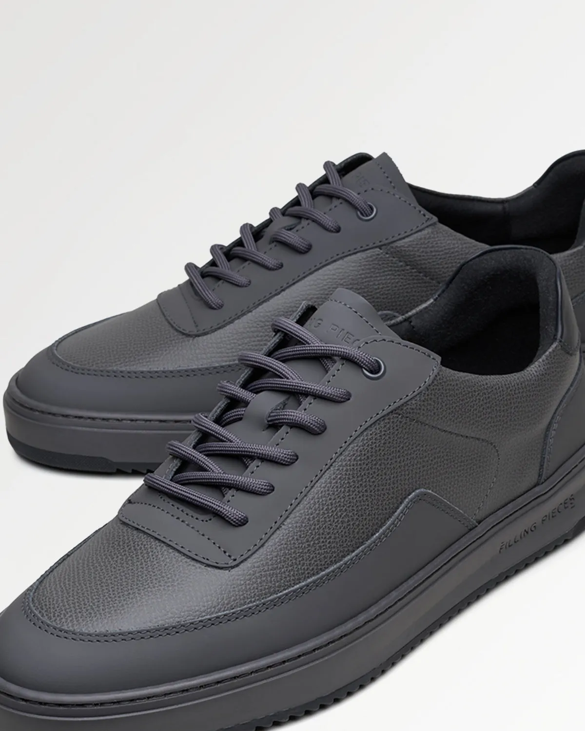 Mondo Tech Crumbs All Grey sold by Filling Pieces product image thumbnail 3