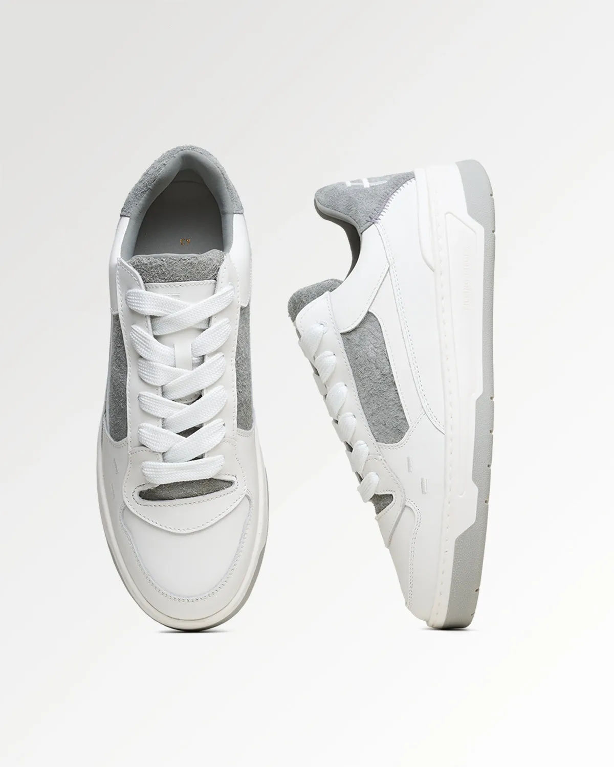 Cruiser Tech Fuzz White / Grey sold by Filling Pieces product image thumbnail 2