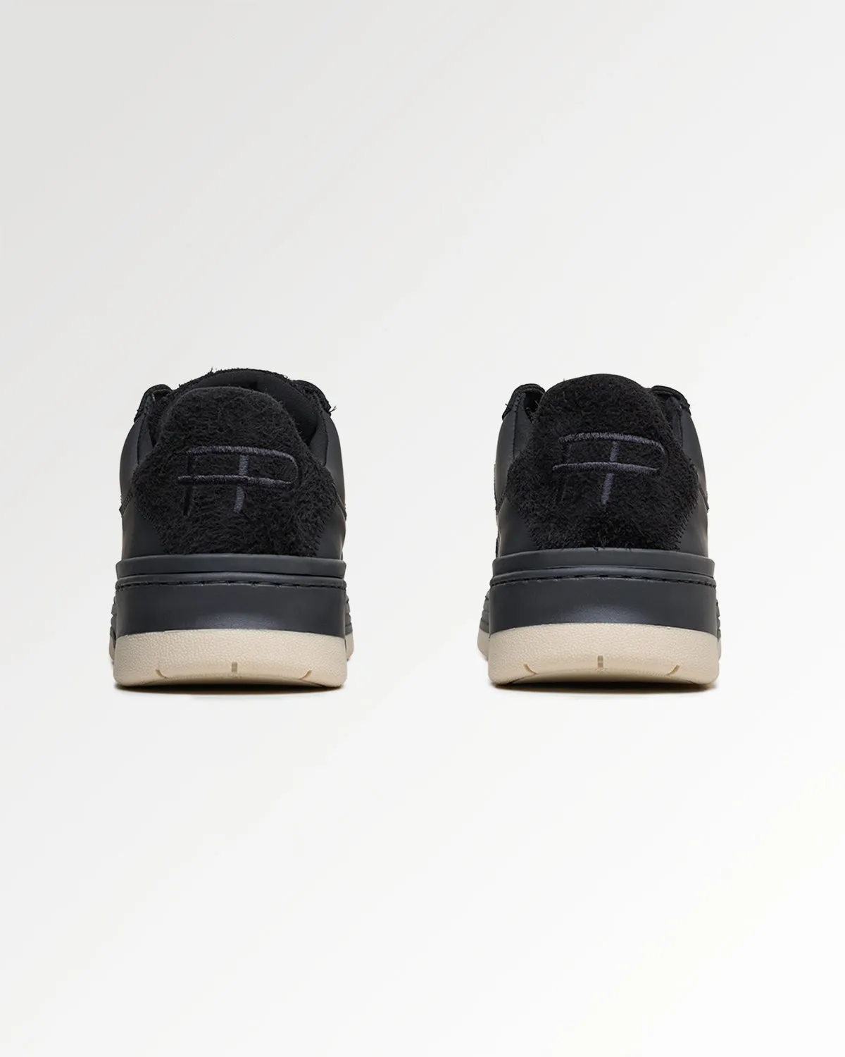 Cruiser Tech Fuzz All Black sold by Filling Pieces product image thumbnail 5