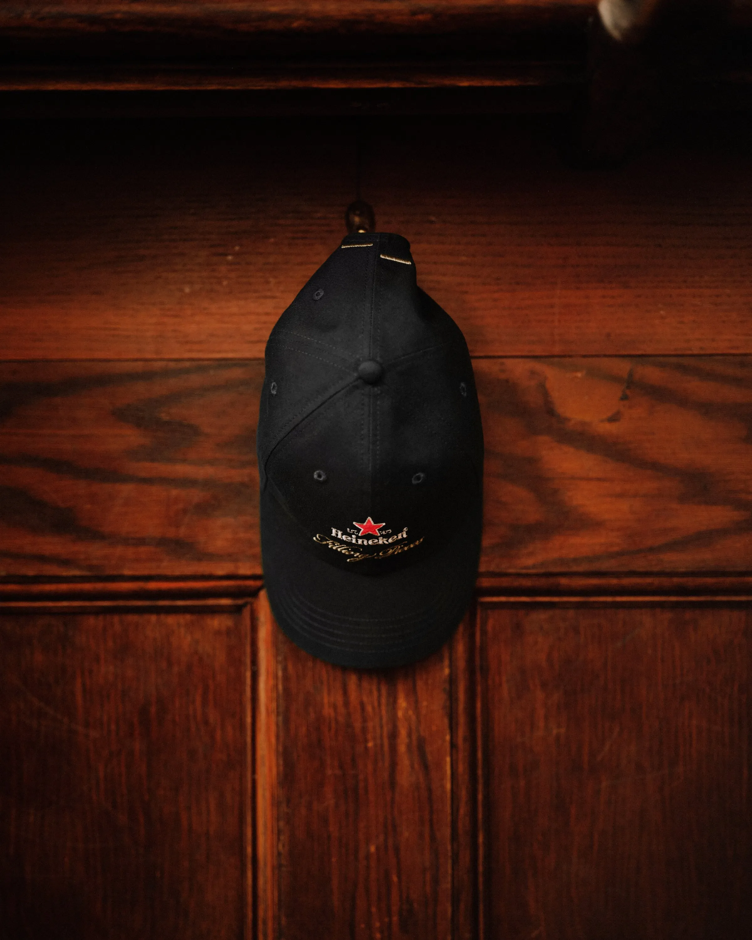 Cap Heineken Vintage Black sold by Filling Pieces product image thumbnail 2