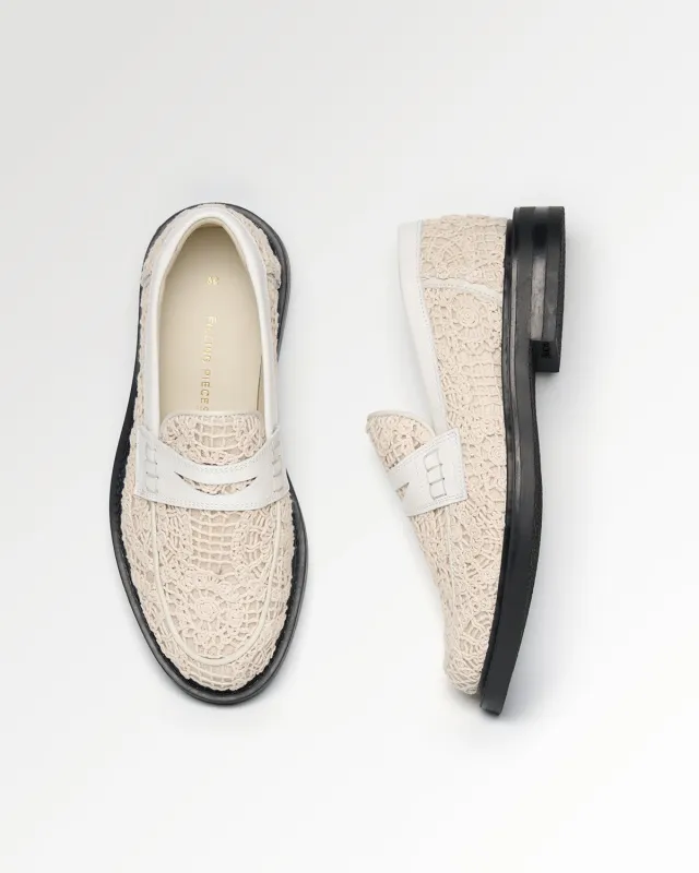 Loafer Crochet Beige made by Filling Pieces