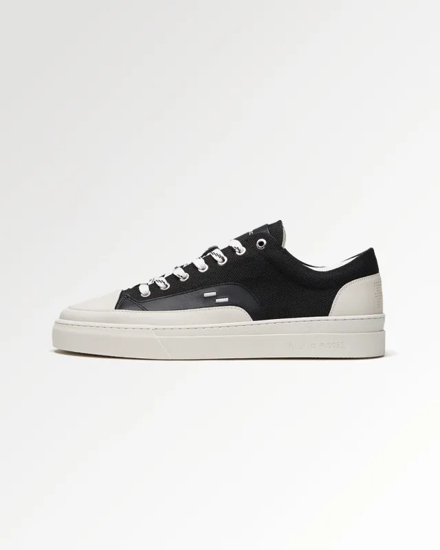 Riviera Low Black made by Filling Pieces