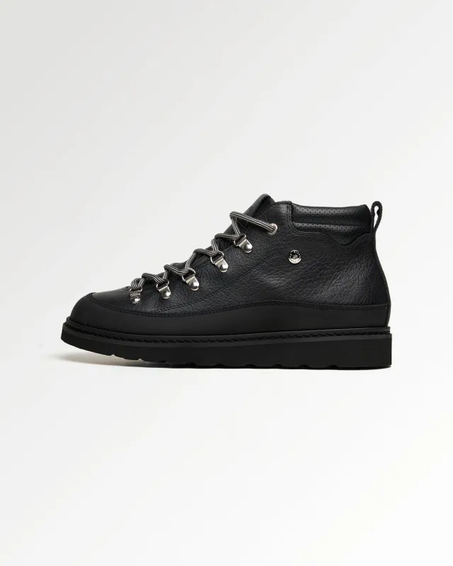 Glacier Boot Grain Black made by Filling Pieces