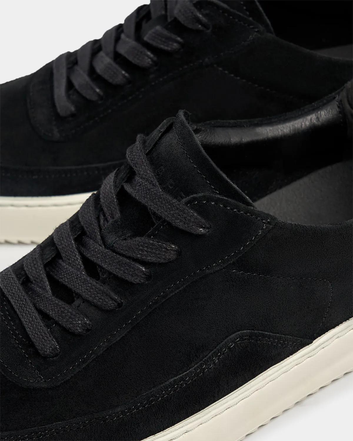 Mondo Organic Suede Black sold by Filling Pieces product image thumbnail 2
