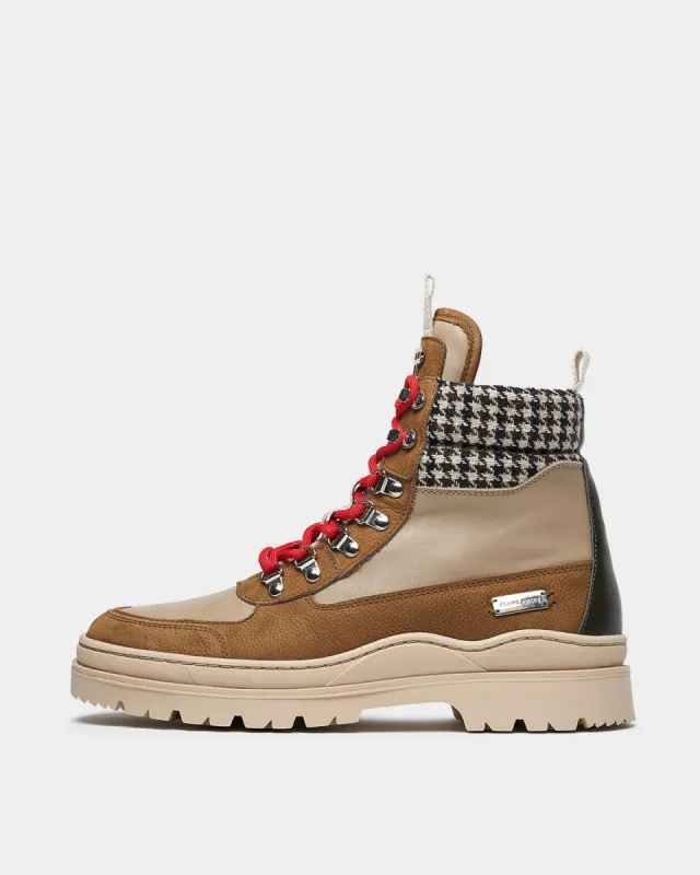 Mountain Boot Quartz Brown sold by Filling Pieces