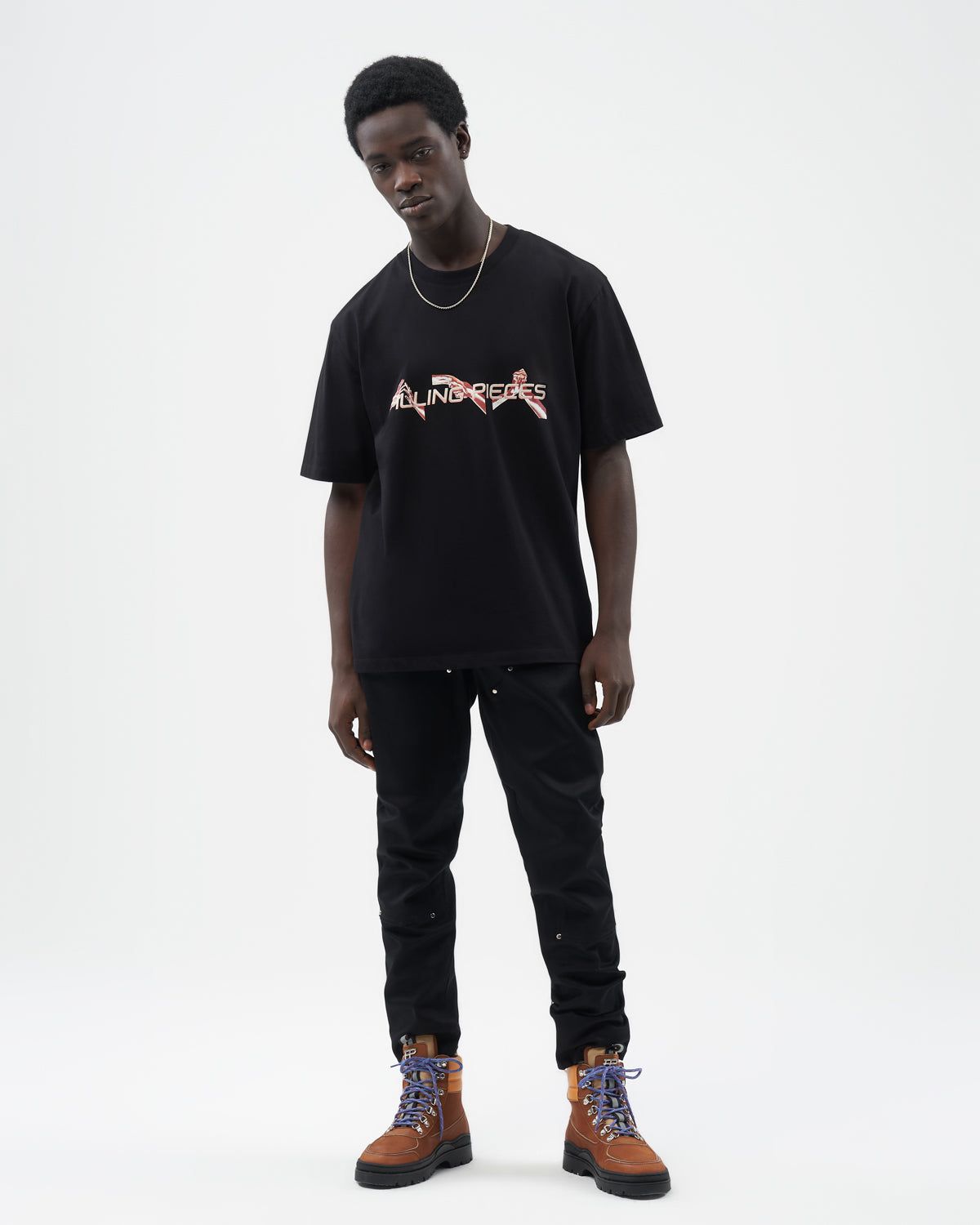 Tee Handshake Black / Red sold by Filling Pieces product image thumbnail 2