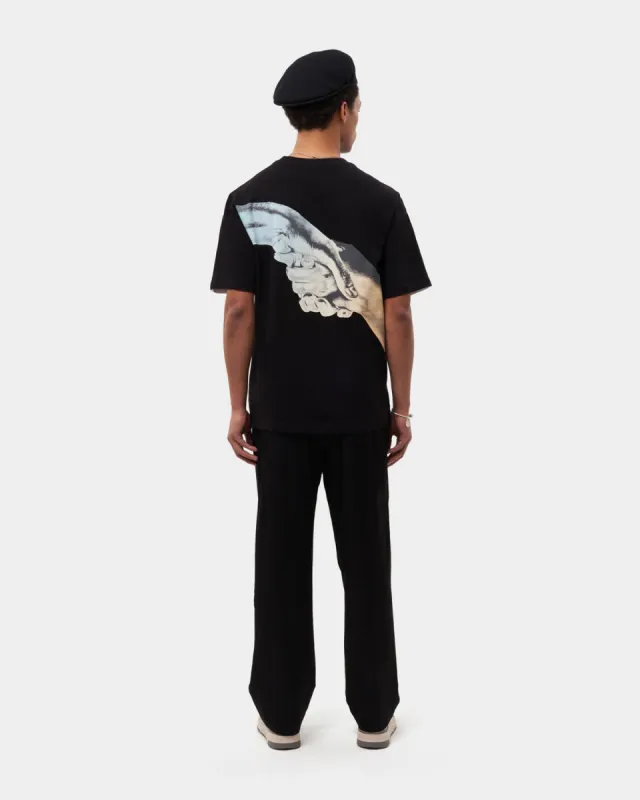 T-shirt Gradient Handshake Black made by Filling Pieces