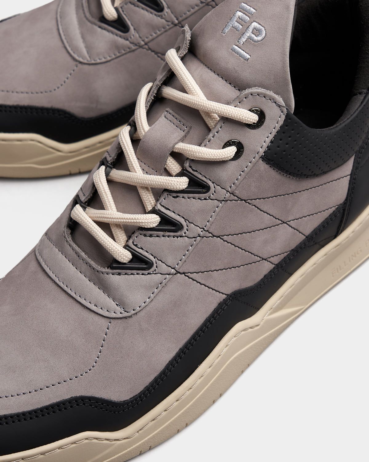 Low Top Tweek Light Grey sold by Filling Pieces product image thumbnail 6