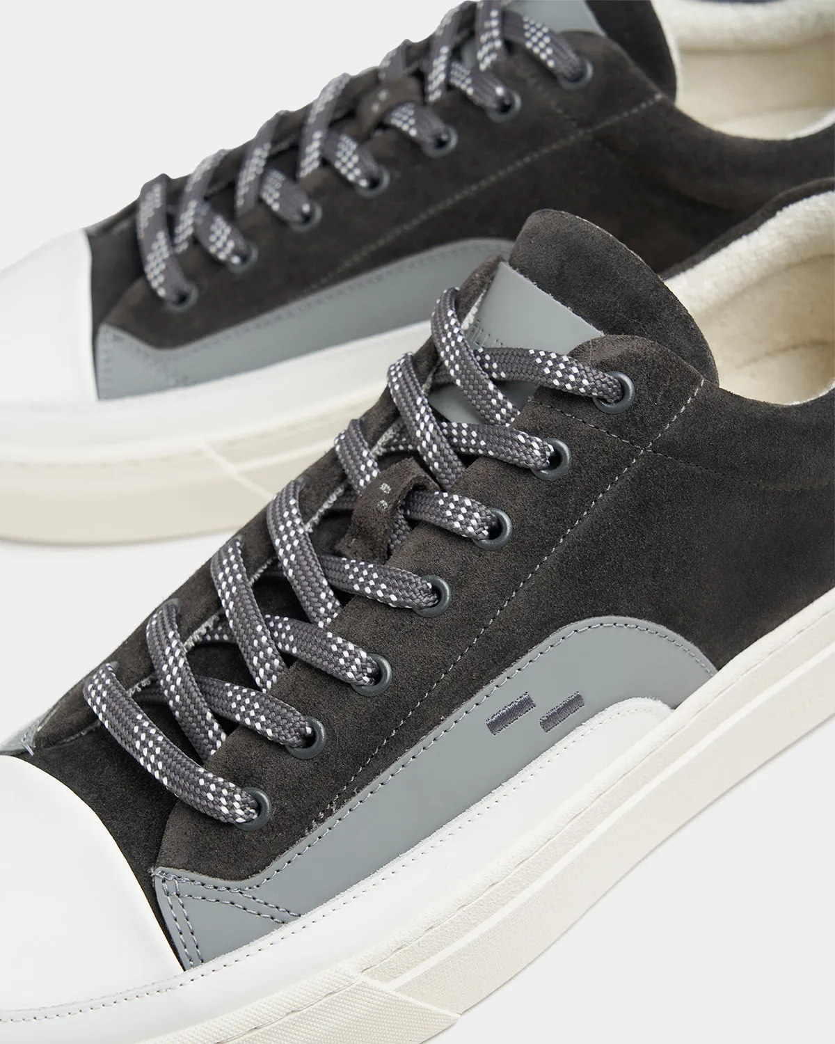 Riviera Waxed Grey sold by Filling Pieces product image thumbnail 3