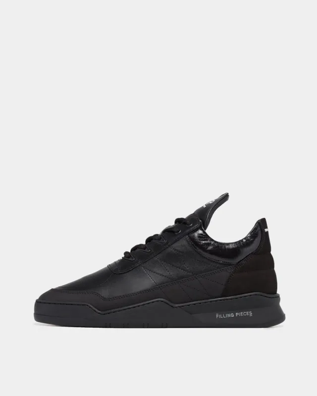 Low Top Ghost Tweek All Black sold by Filling Pieces