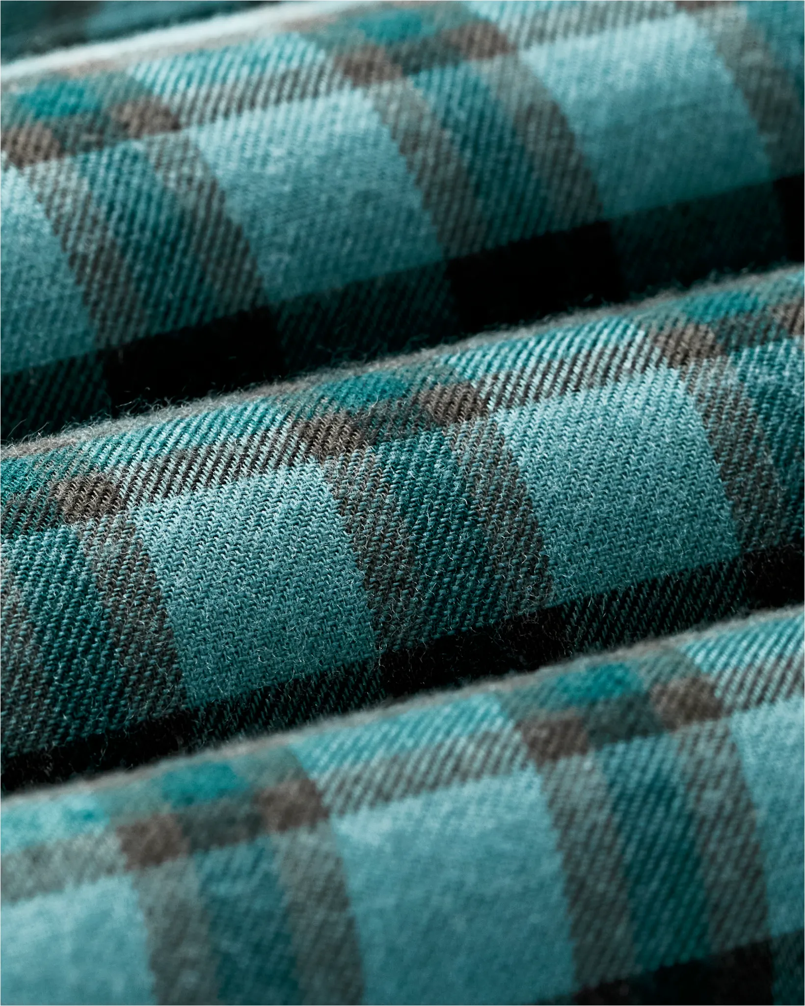 Women's Gathered Hem Shirt - Blue / Navy Plaid sold by Filson product image thumbnail 3