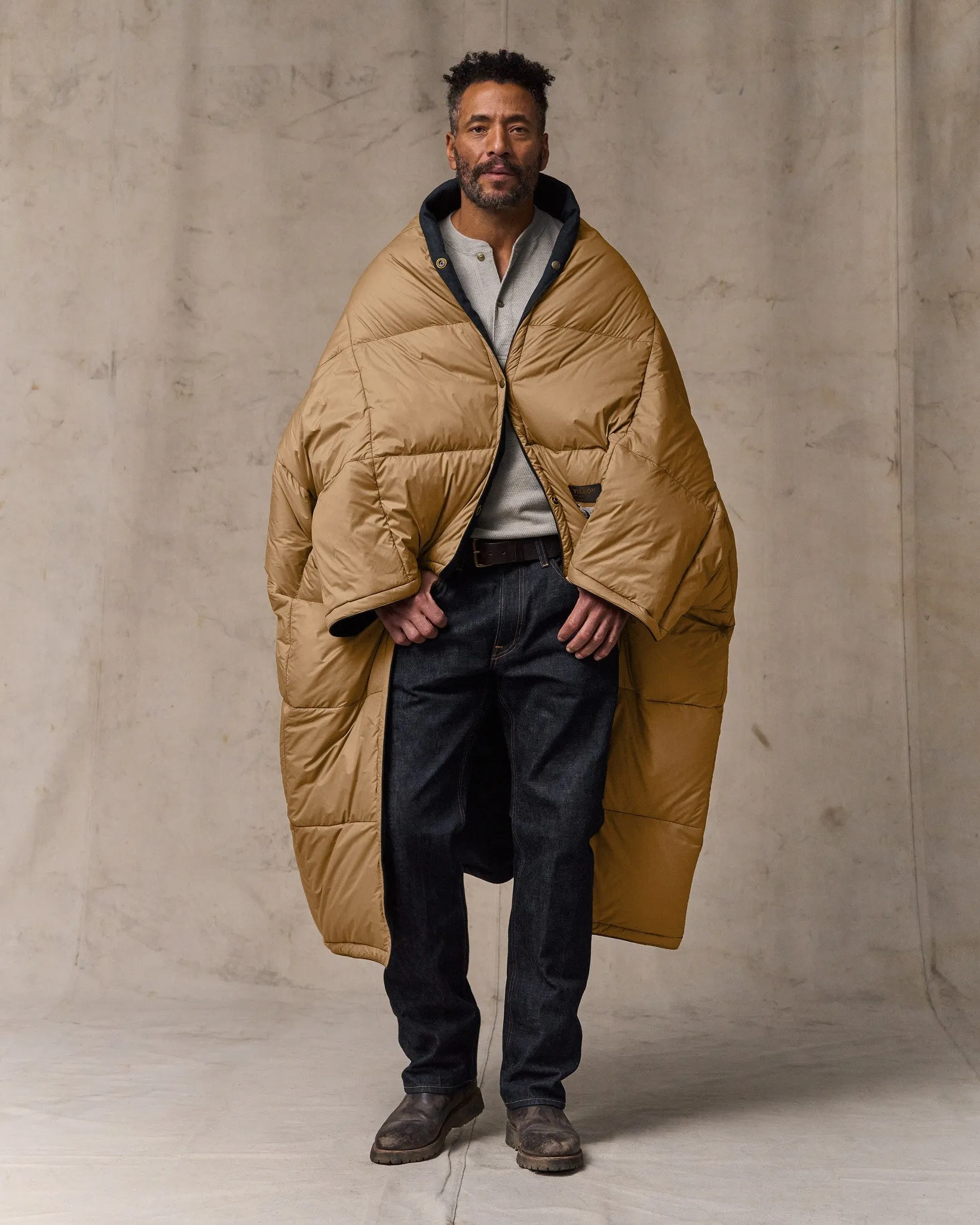 Filson X Crescent Down Works Blanket - Navy sold by Filson product image thumbnail 5