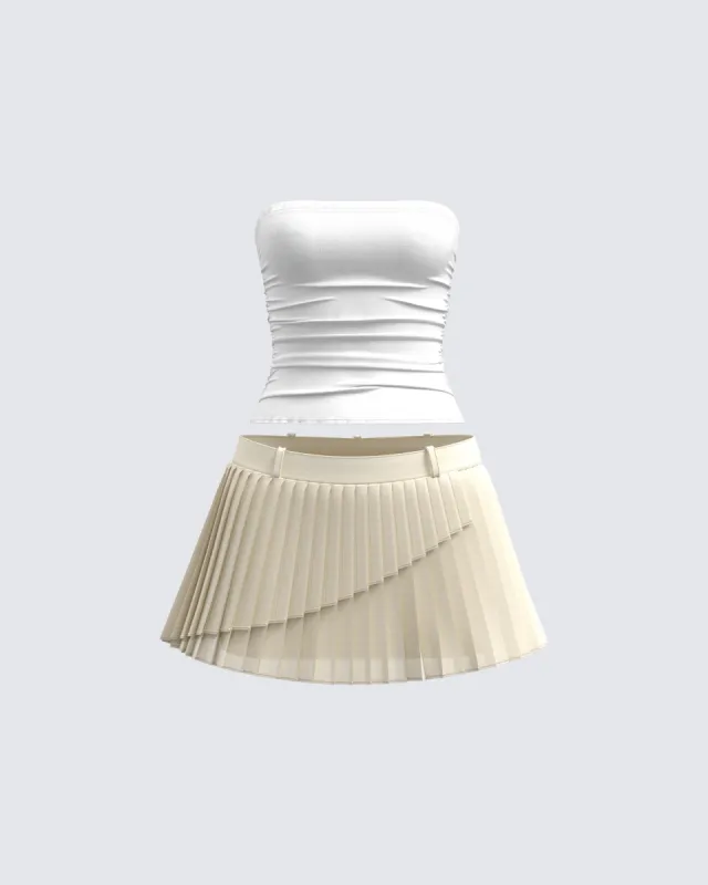 Aaliyah Astonishing Set sold by Finesse