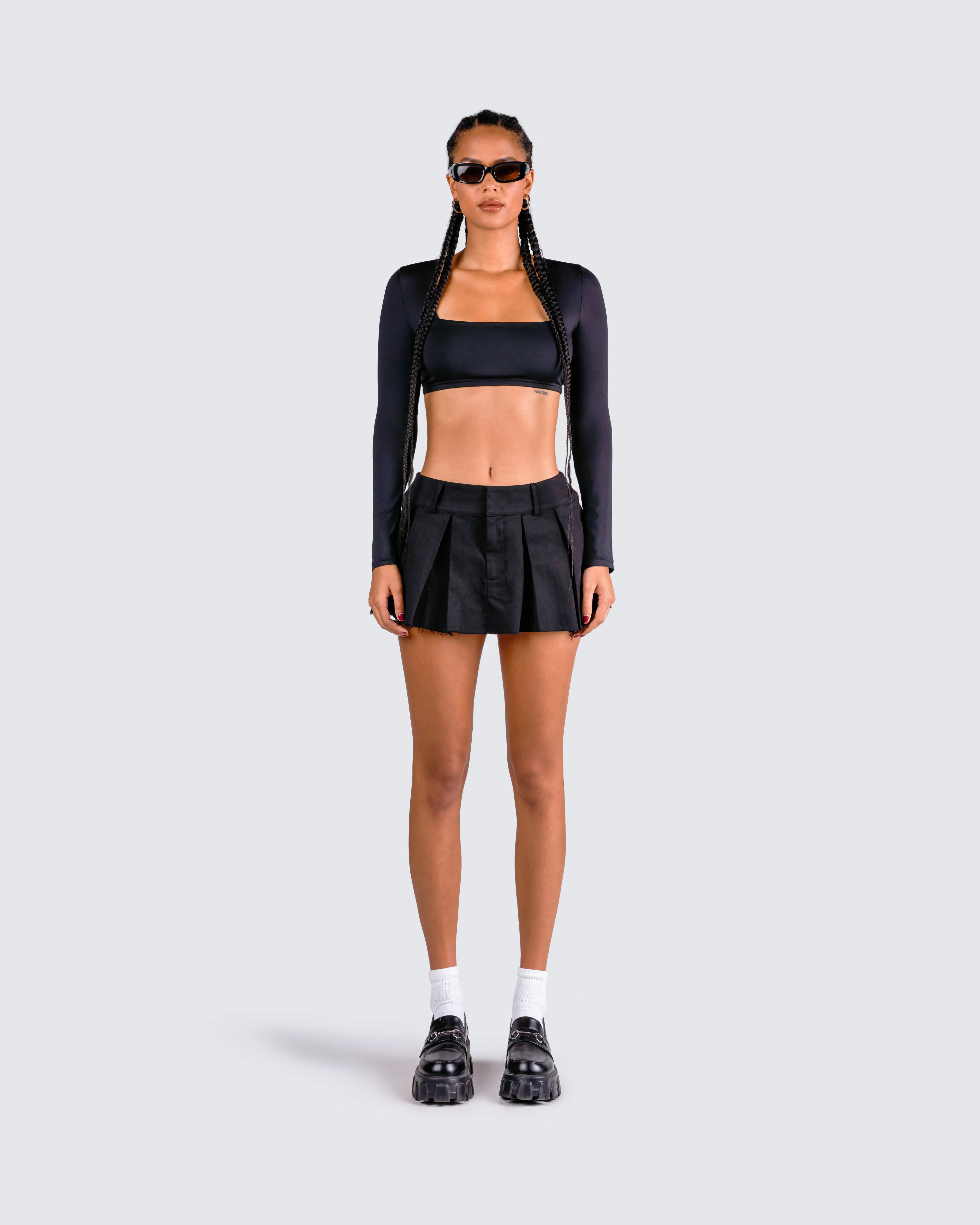 Amara Applaudable Set sold by Finesse product image thumbnail 4