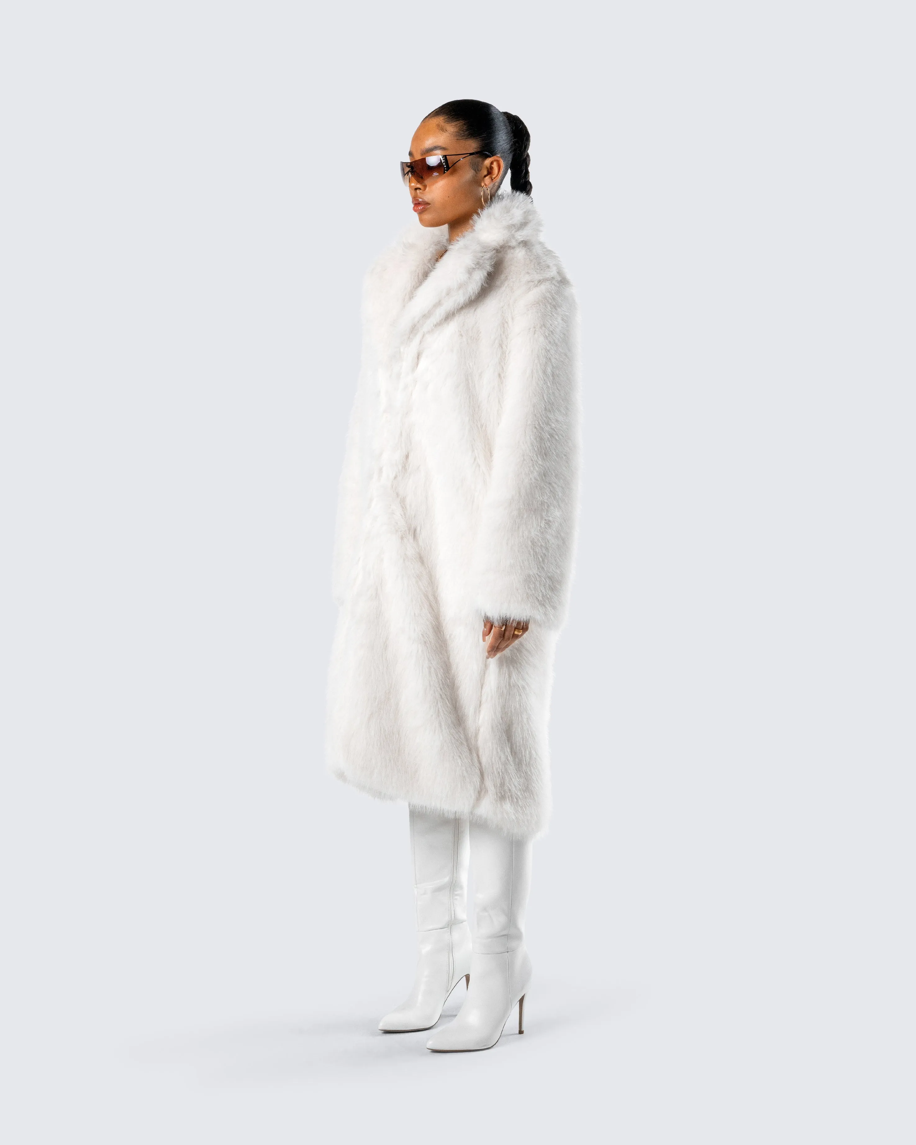 Trista Ivory Faux Fur Coat sold by Finesse product image thumbnail 5