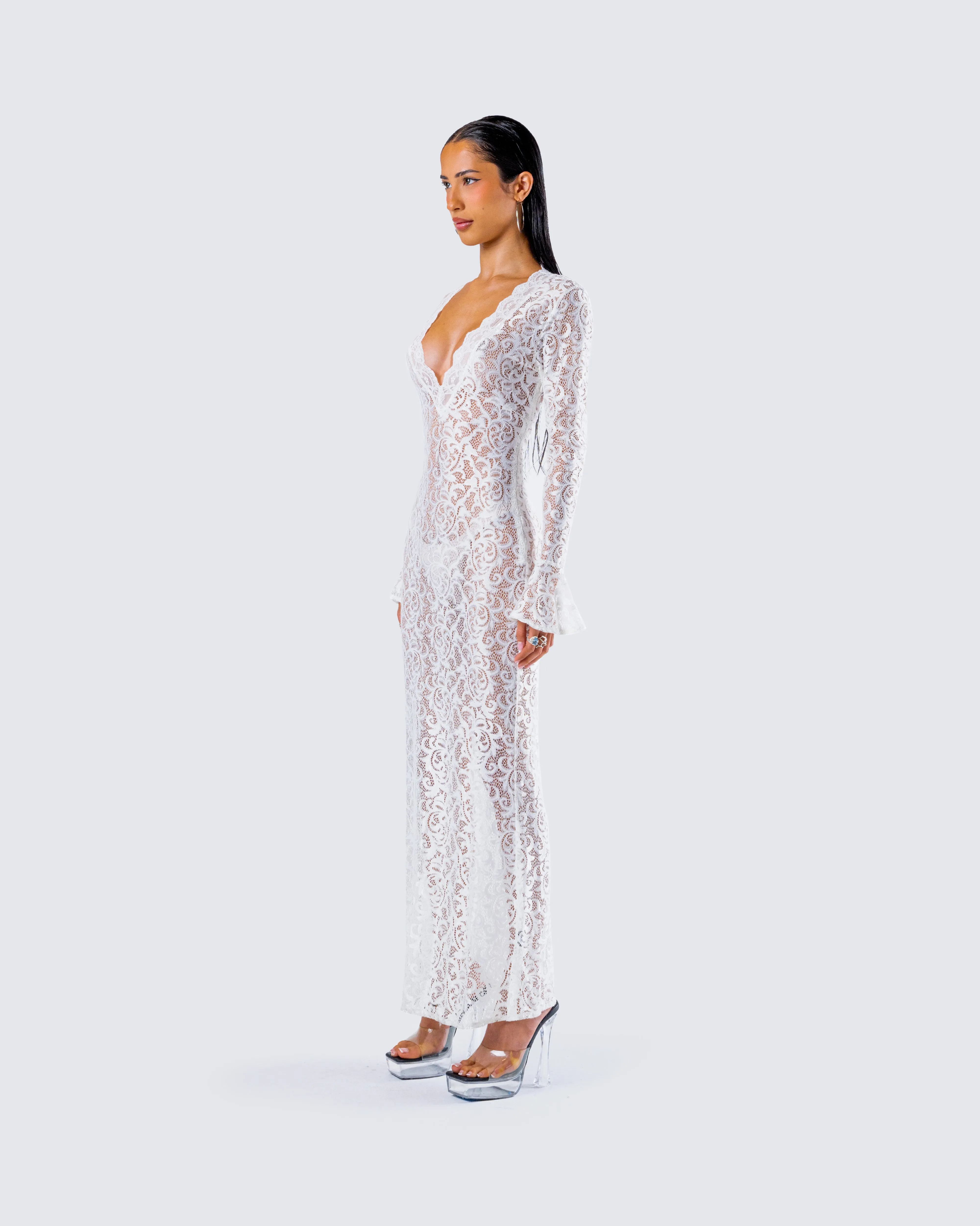 Kobina White Lace Maxi Dress sold by Finesse product image thumbnail 5