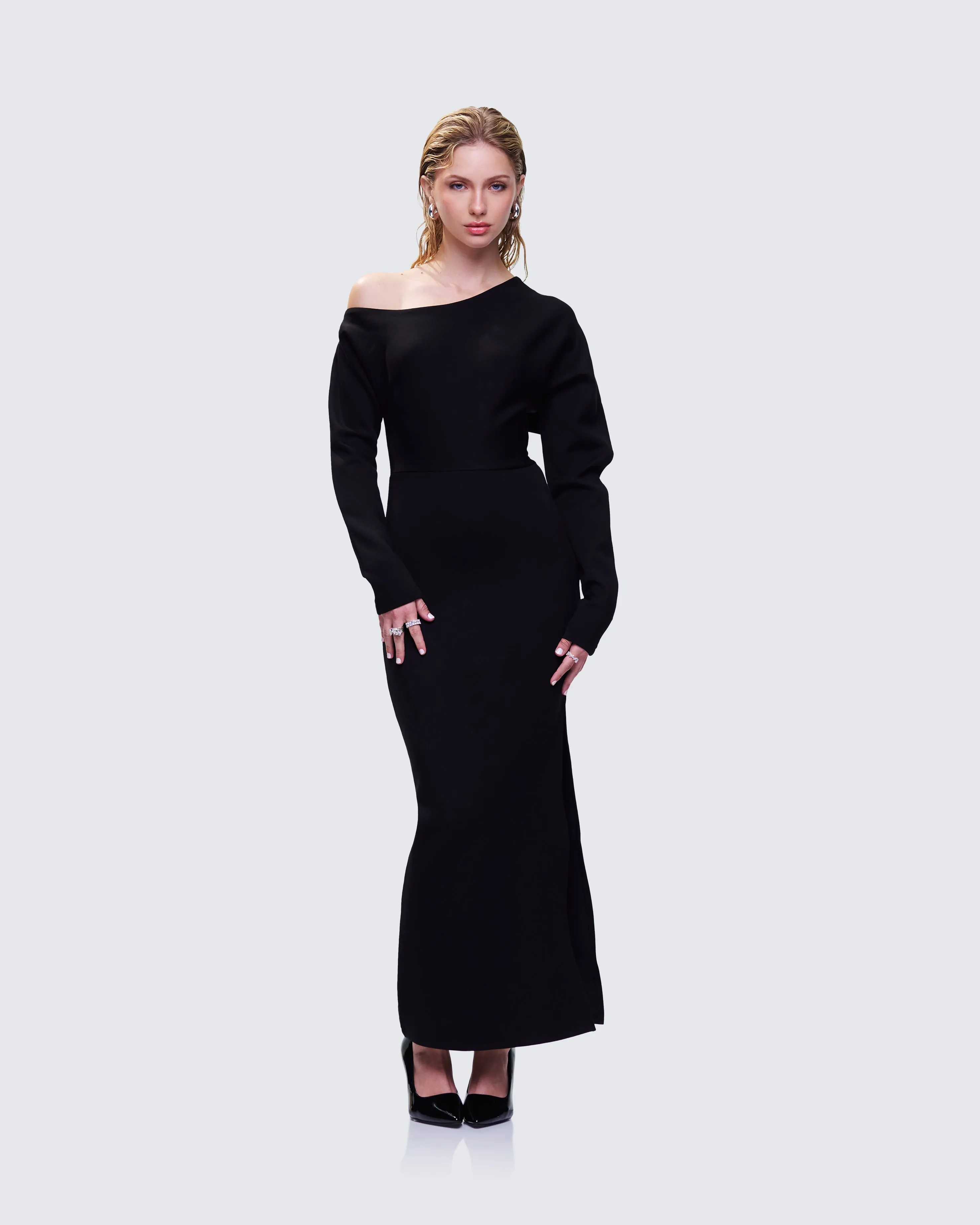 Morwena Black Off Shoulder Maxi Dress sold by Finesse product image thumbnail 5