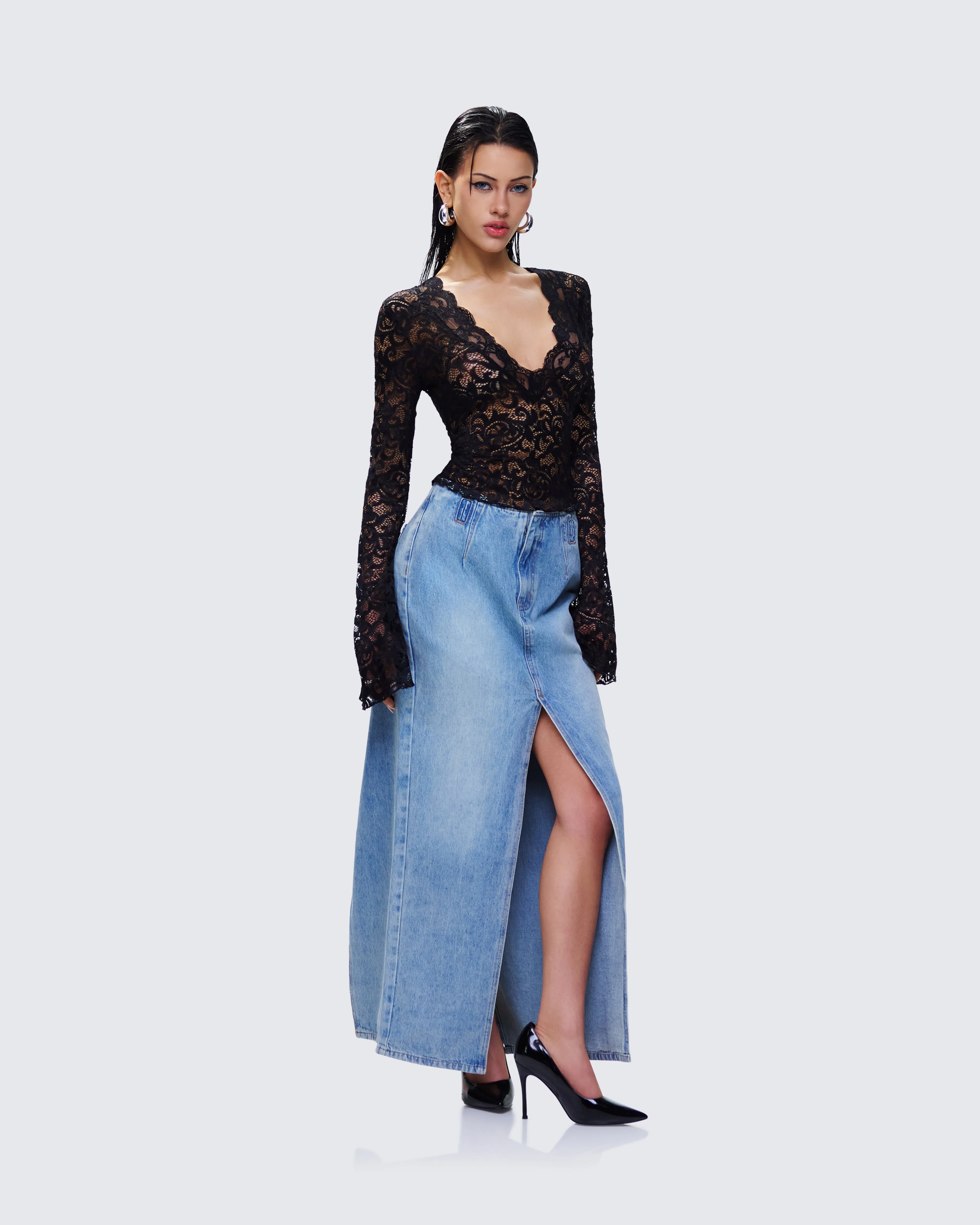 Lamia Lace Set sold by Finesse product image thumbnail 4