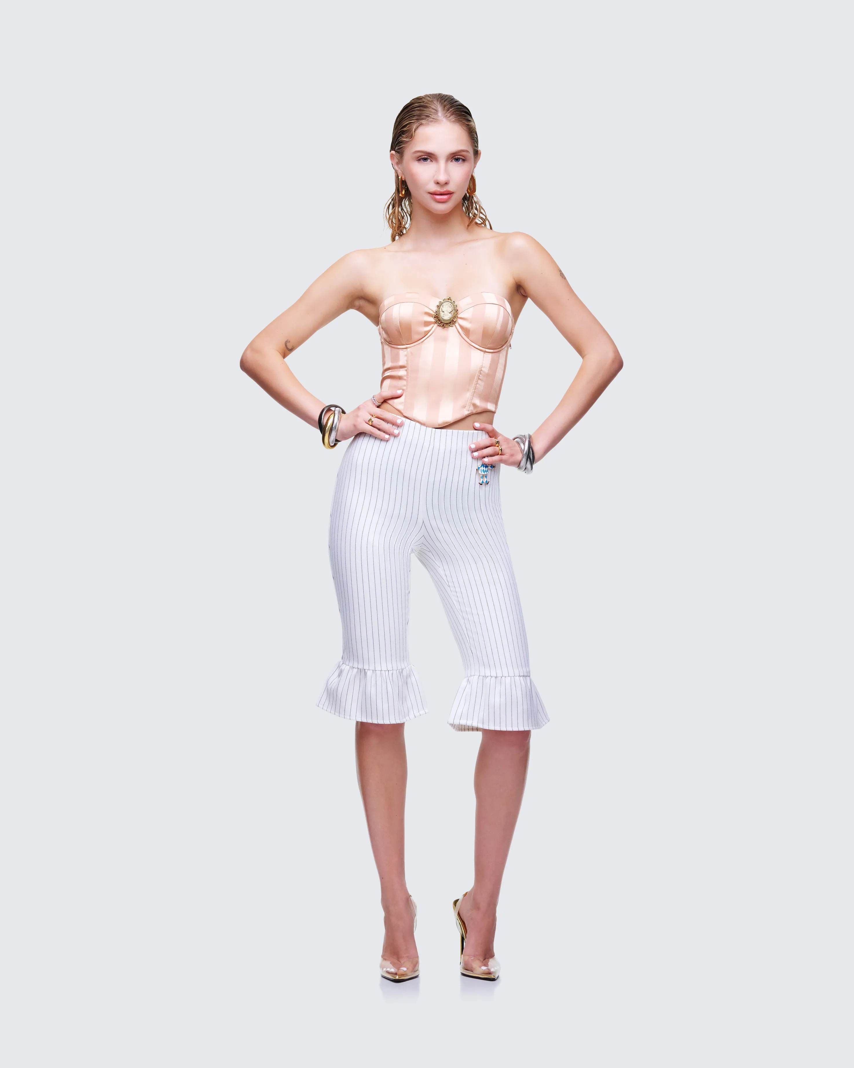 Salome Striped Set sold by Finesse product image thumbnail 4