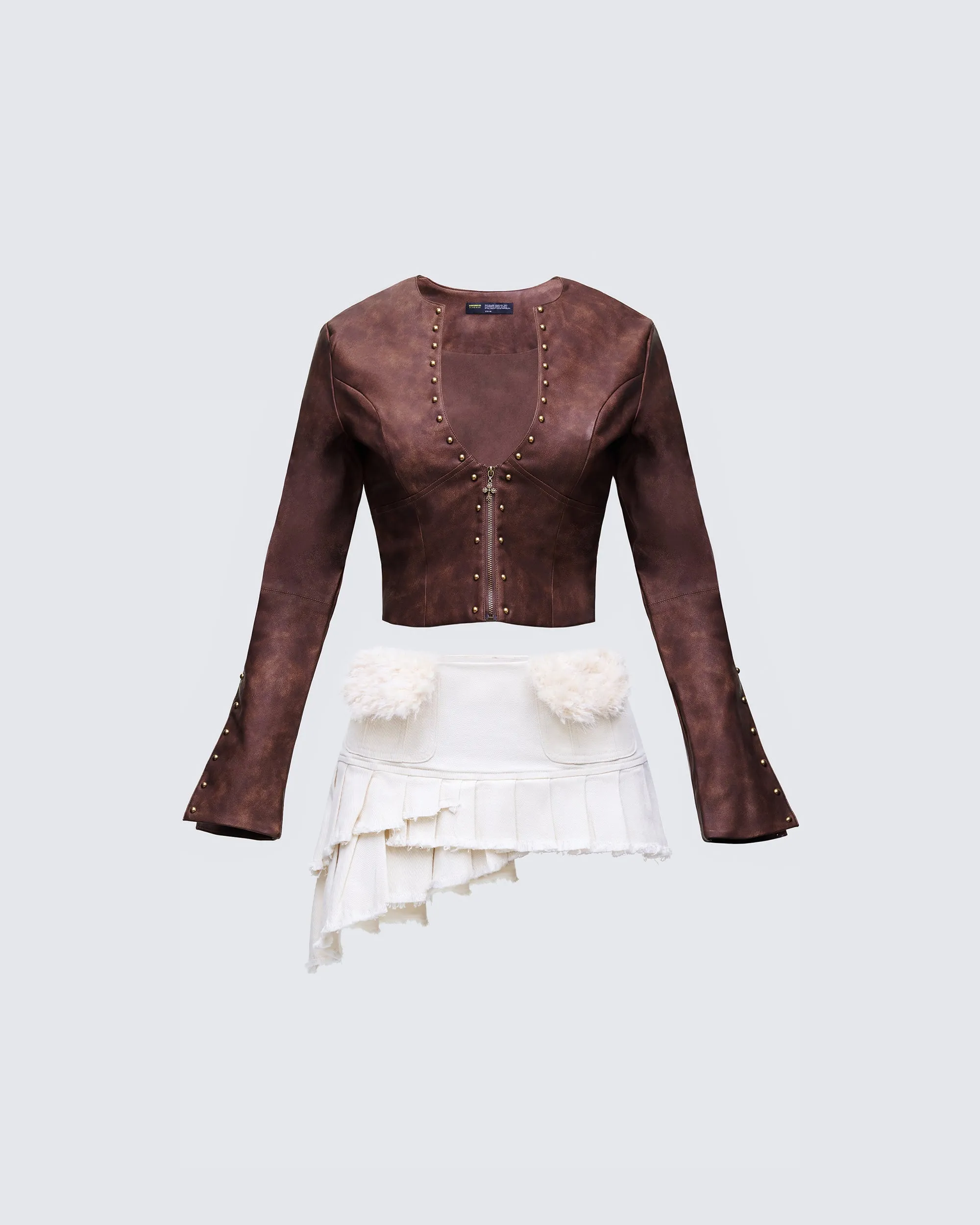 Viatrix Distressed Set sold by Finesse