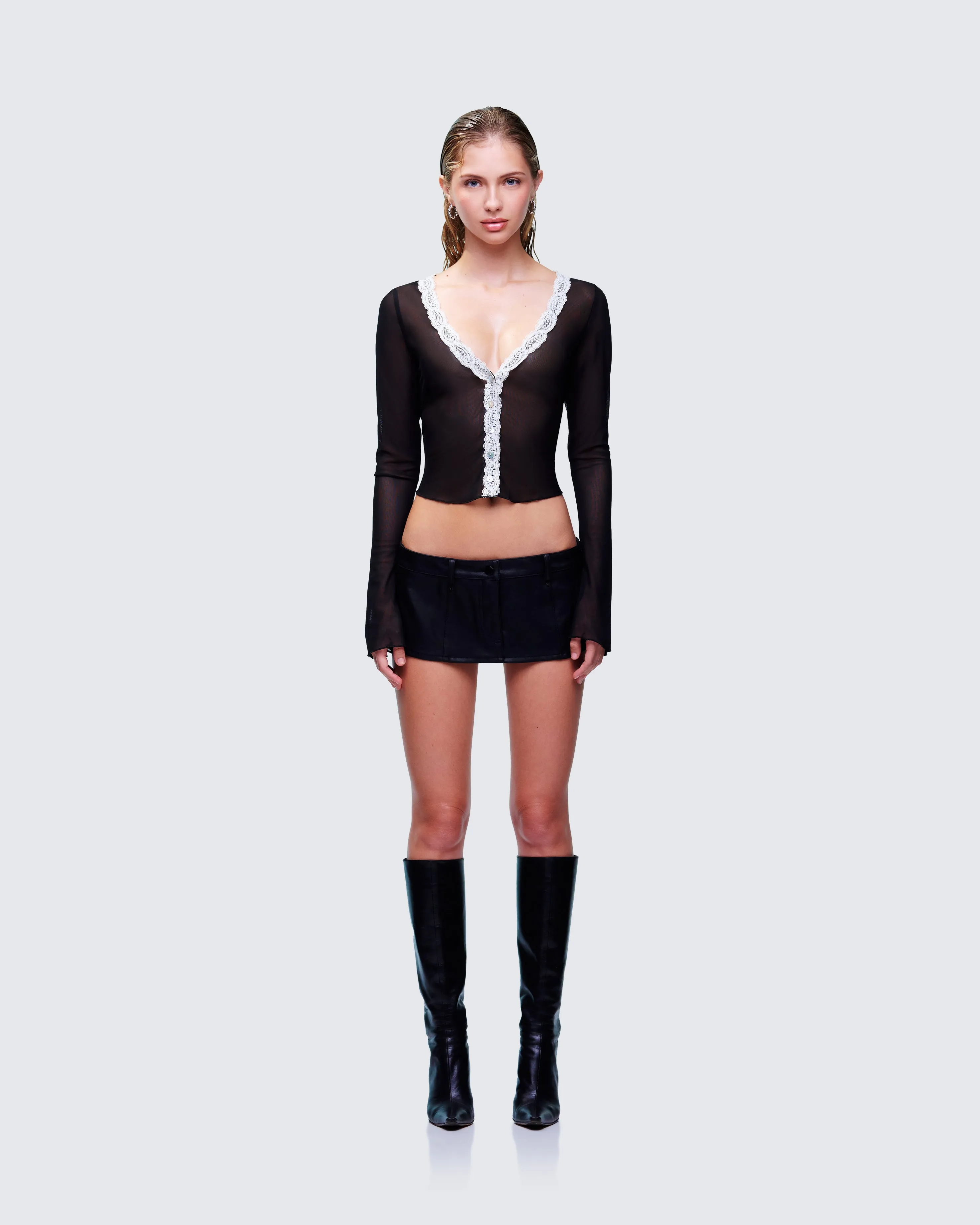 Aurelia Leather Set
sold by Finesse product image thumbnail 2