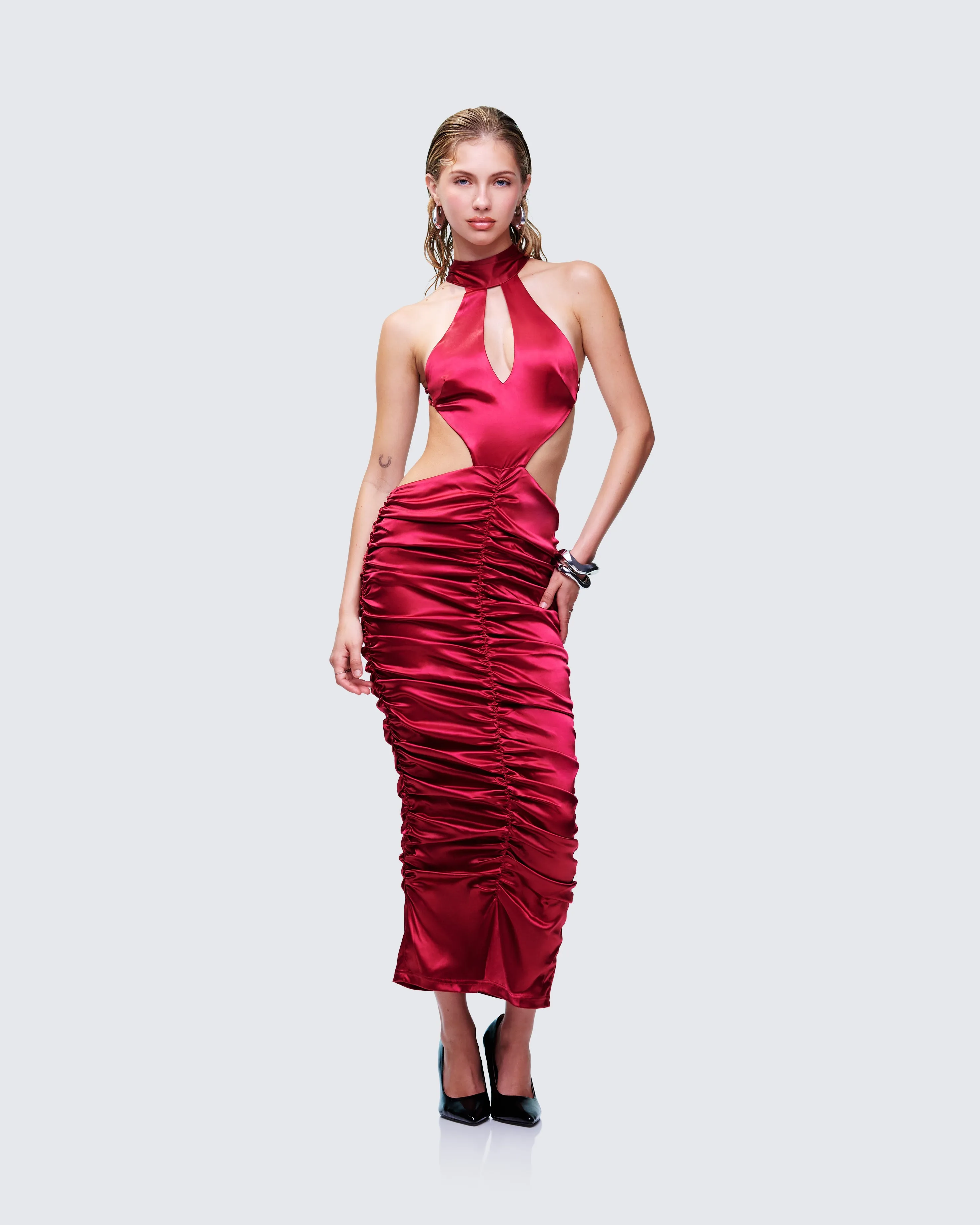 Junia Red Ruched Midi Dress sold by Finesse product image thumbnail 4