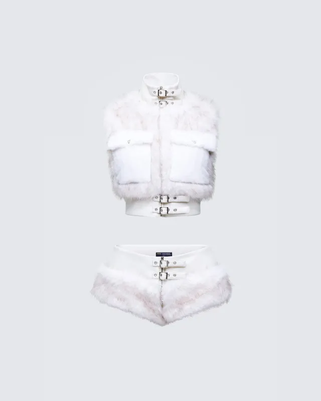 Larina White Fur Set
made by Finesse