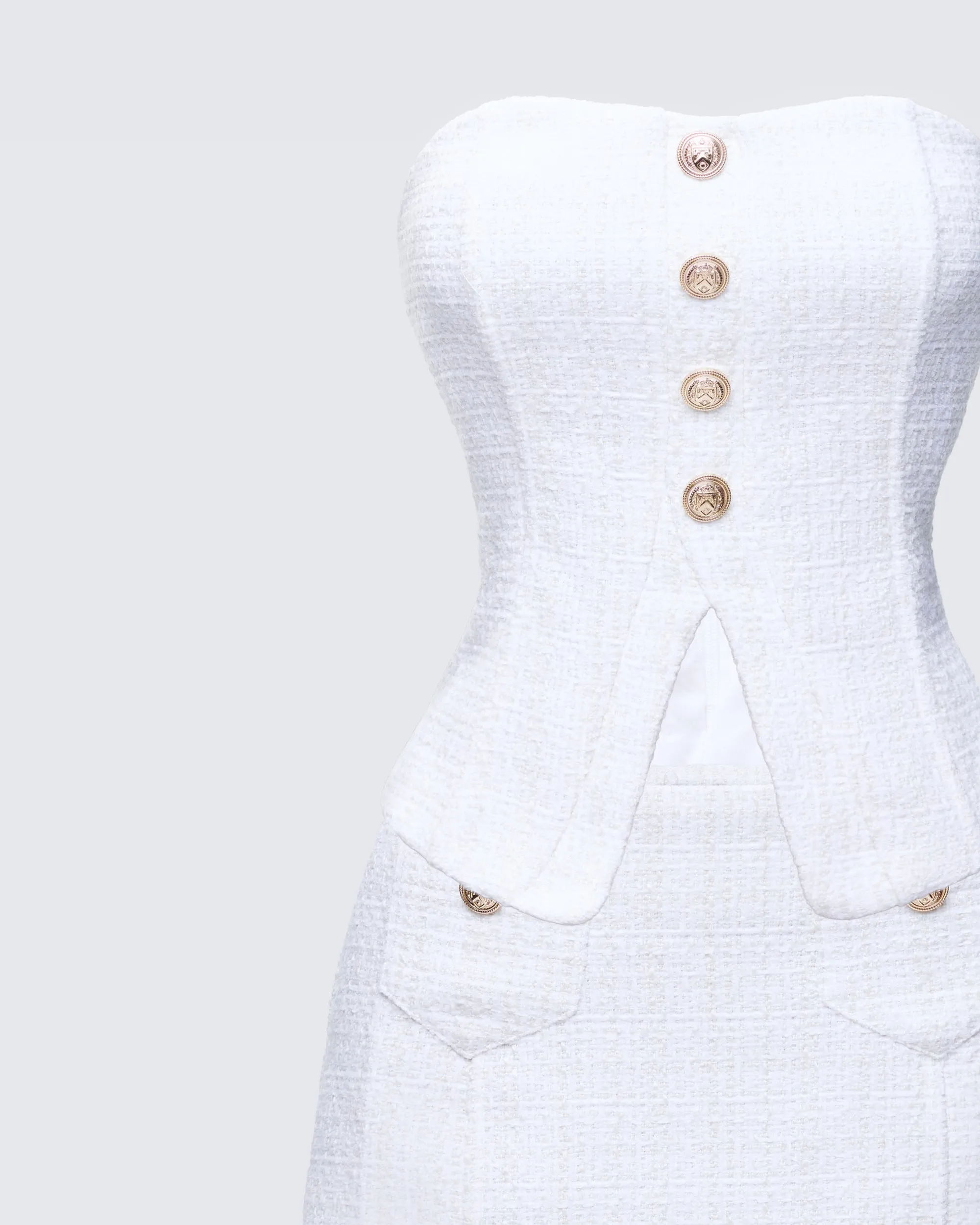 Nomi Blanc Set sold by Finesse product image thumbnail 5