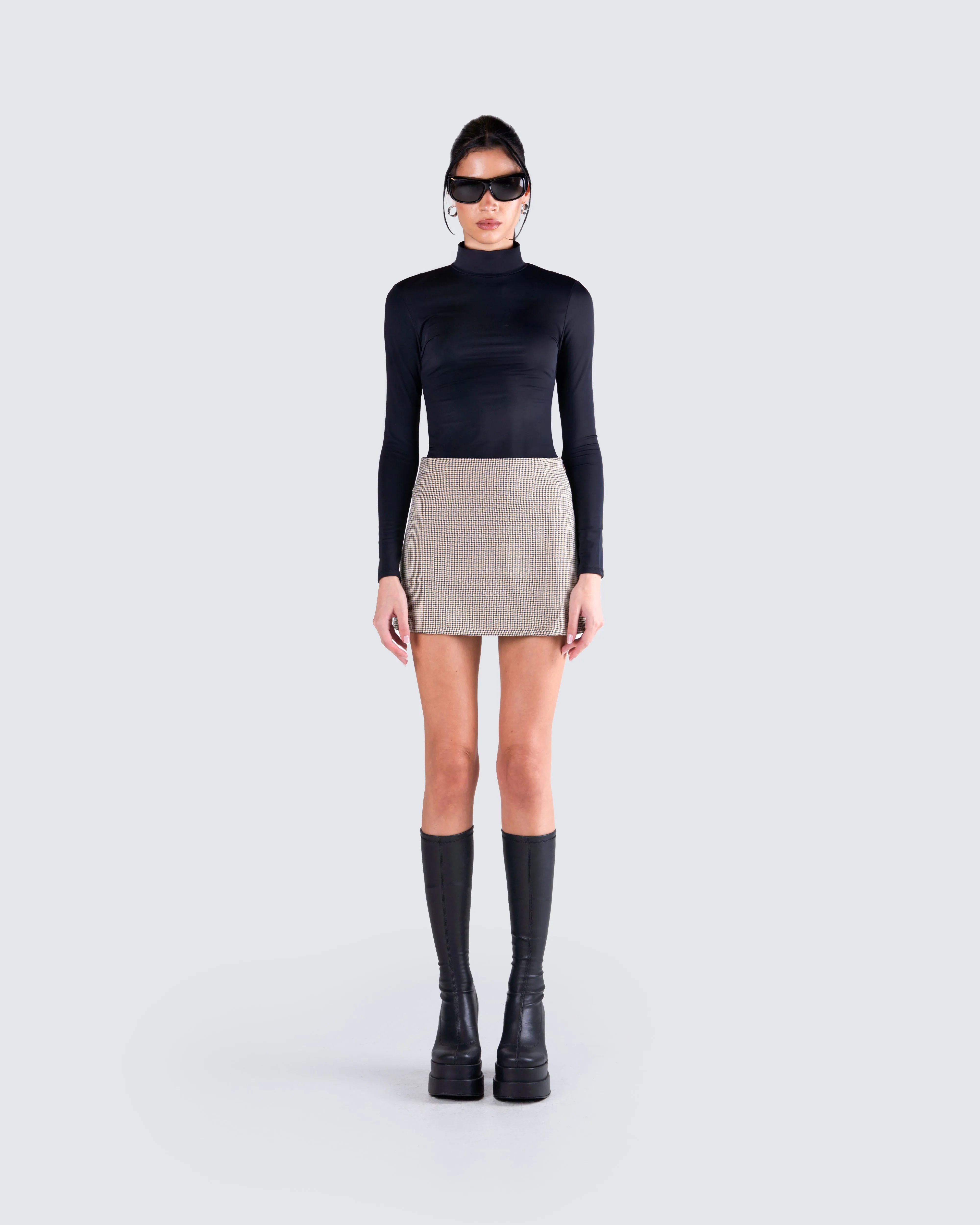 Tana Houndstooth Mini Skirt sold by Finesse product image thumbnail 4
