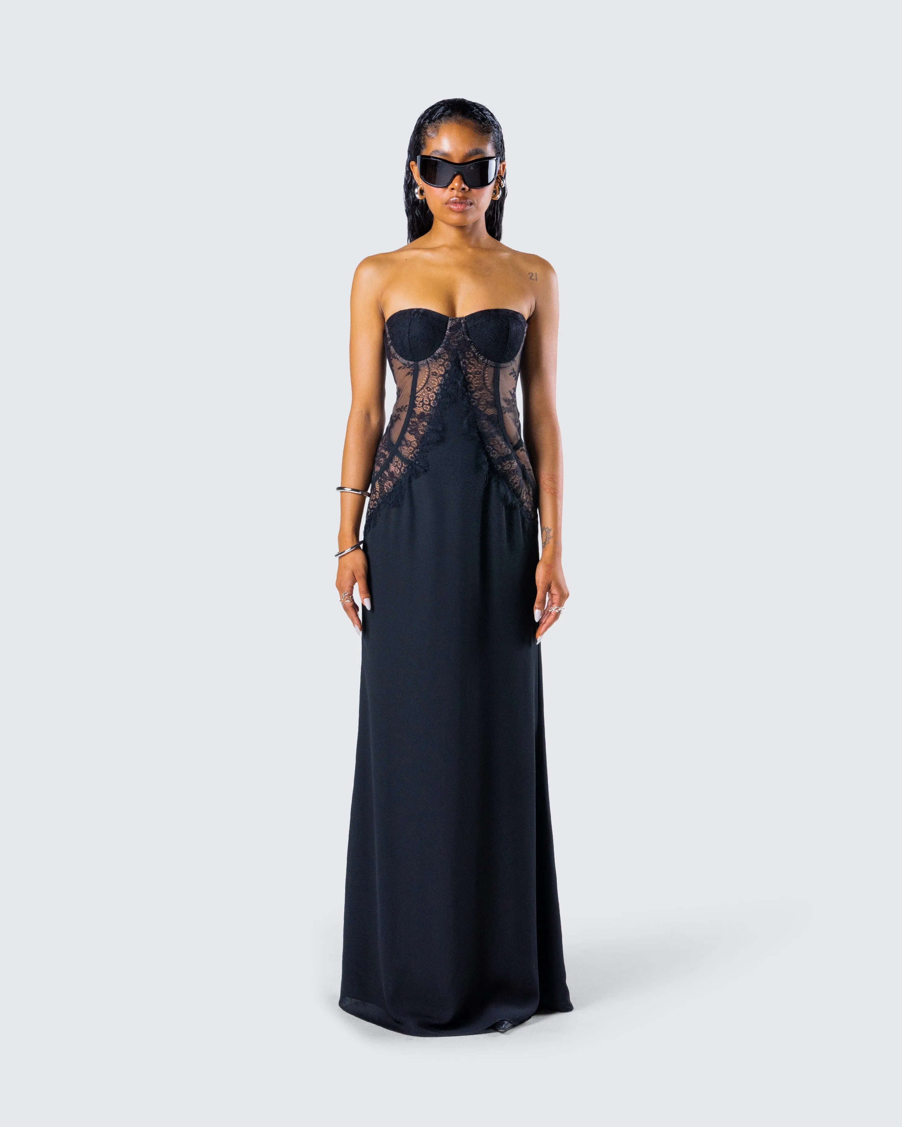 Debra Black Lace Panel Maxi Dress sold by Finesse product image thumbnail 4