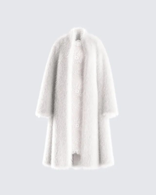 Tyra Faux Fur Set sold by Finesse