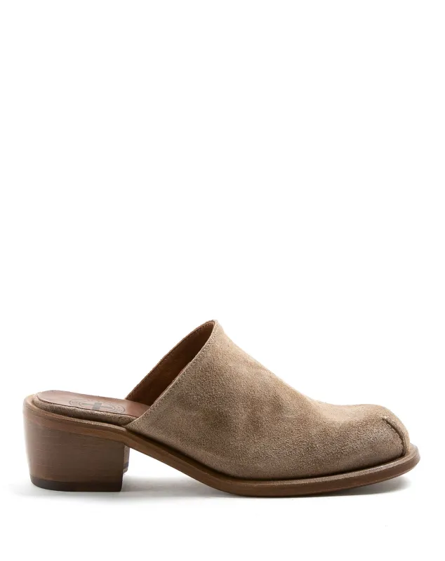 MIND Tobacco Suede Clogs made by Fiorentini + Baker