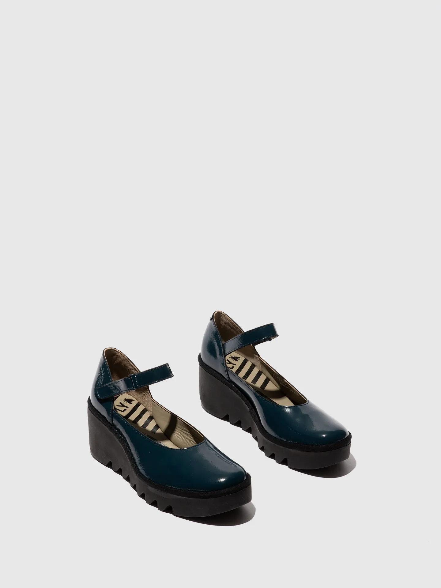 Buckle Shoes BAWO543FLY NAVY sold by Fly London product image thumbnail 2